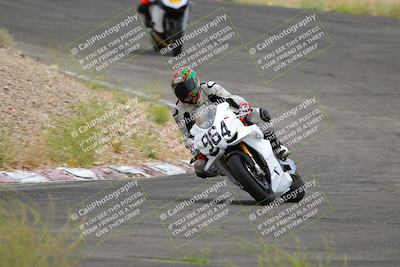 media/Jun-04-2022-WERA (Sat) [[b852bbbd55]]/Race 6 A Superbike and Novice/